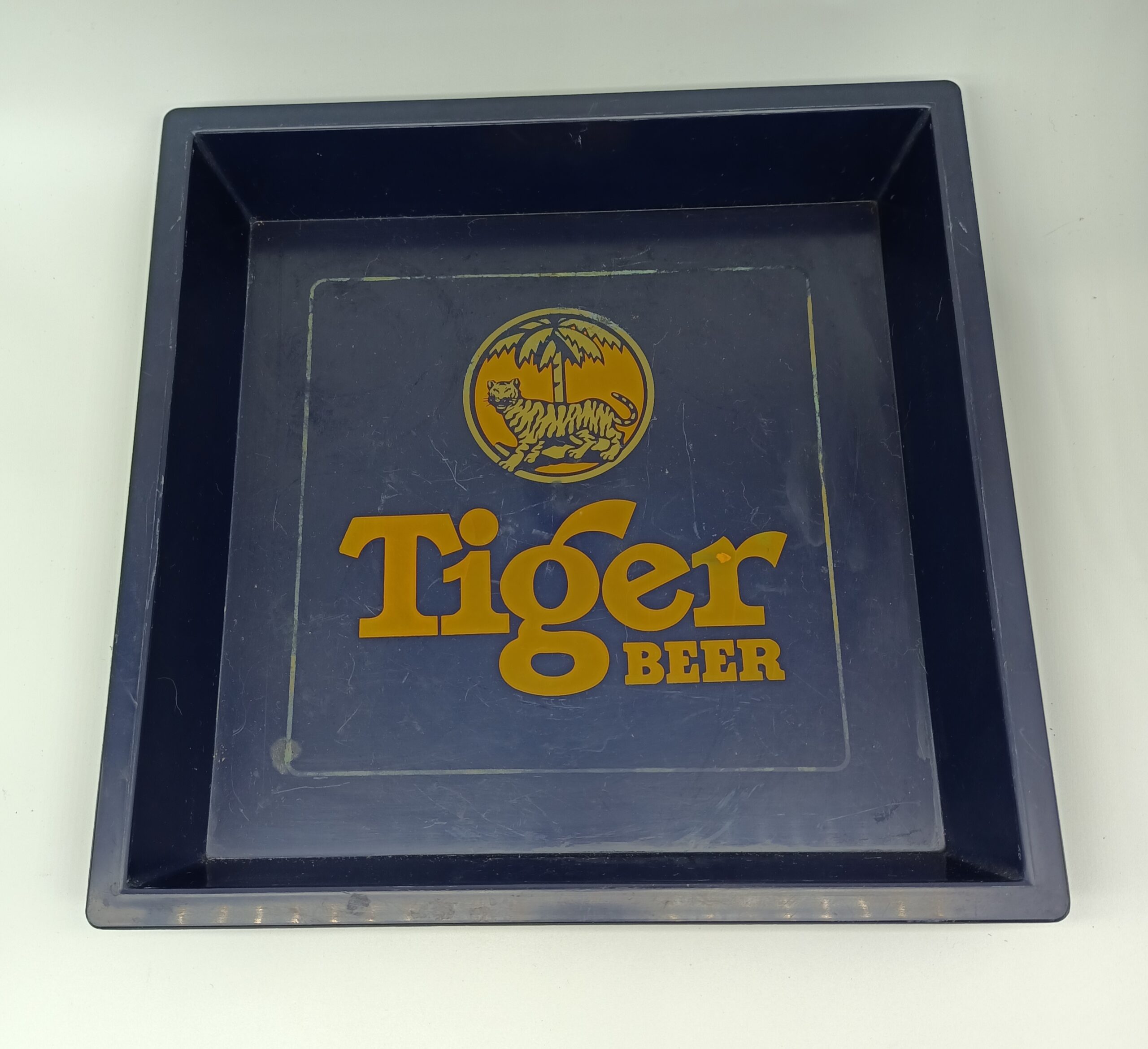 Tiger Pickers Tiger Beer Plastic Tray - Singapore Pickers